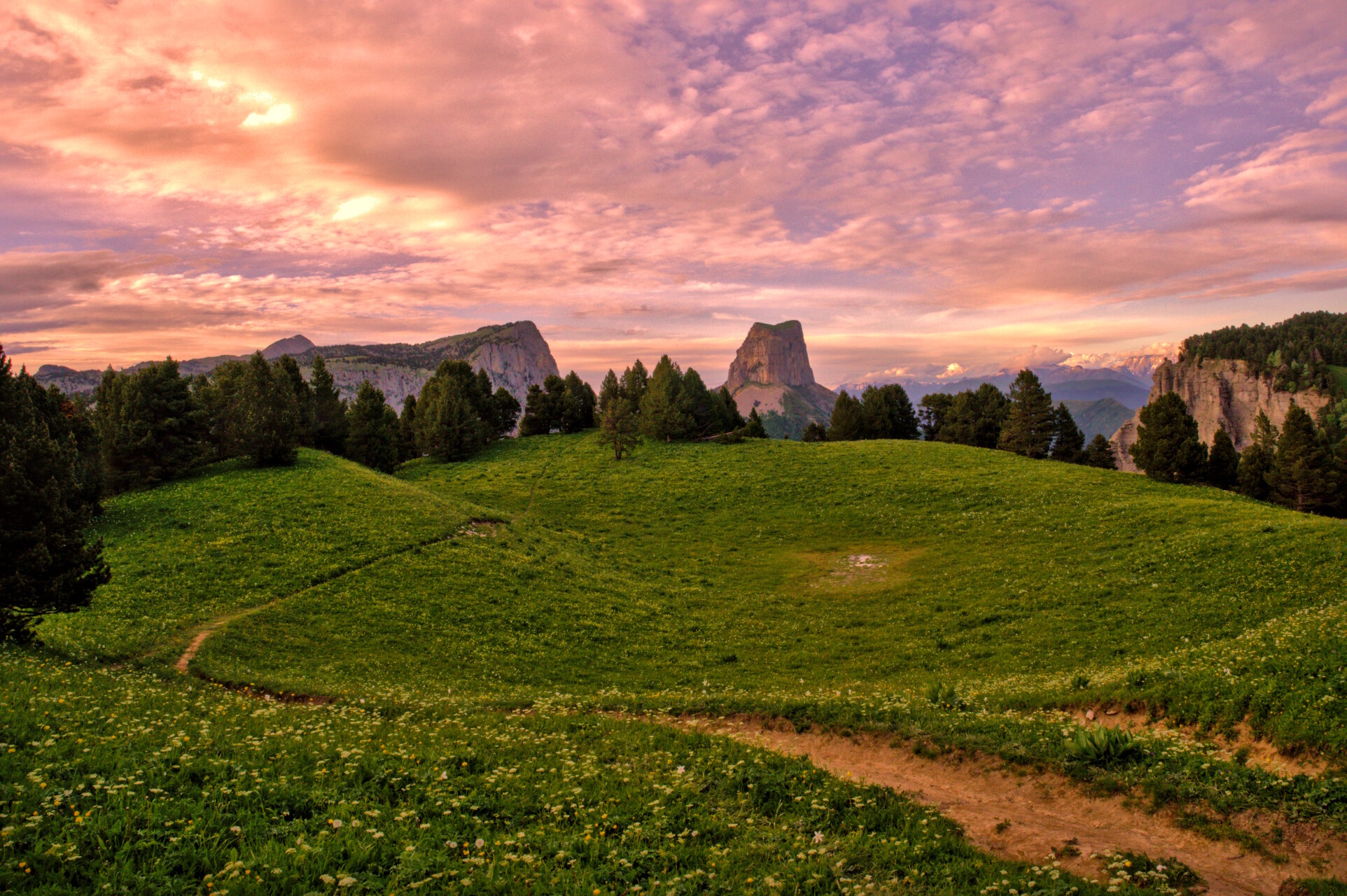 Mont-Aiguille solnedgang